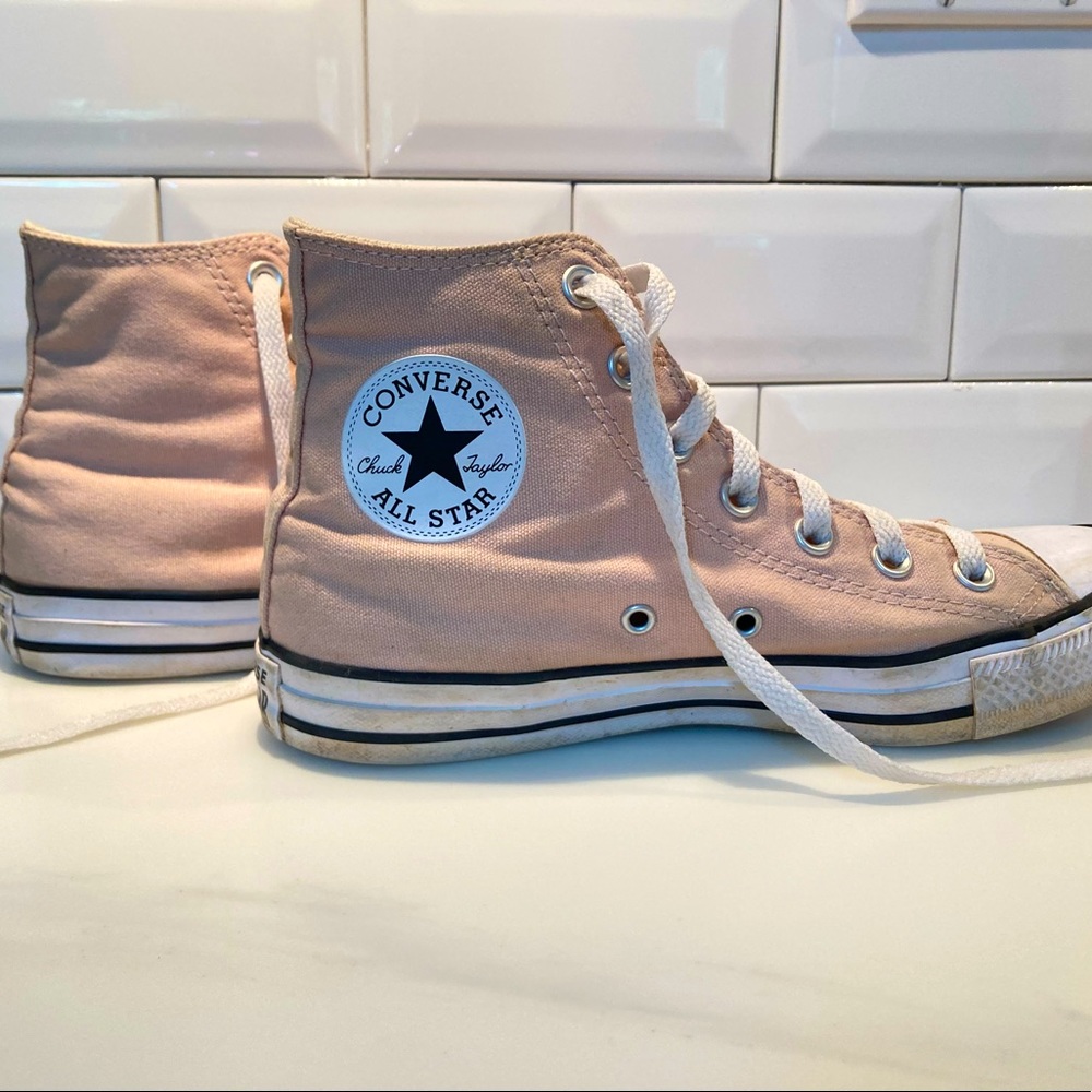 Hi top converse